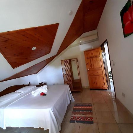 Готель La Source Self Catering Ла-Діг Екстер'єр фото