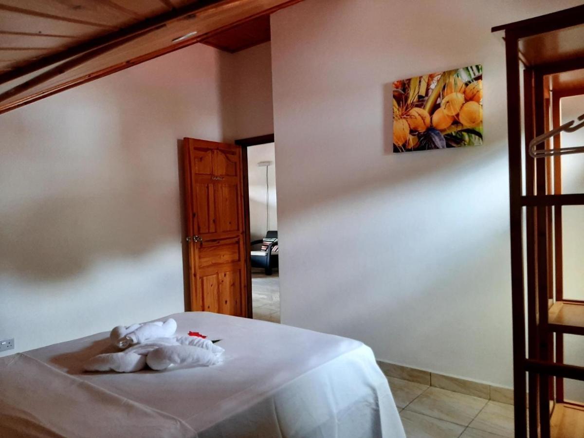 Готель La Source Self Catering Ла-Діг Екстер'єр фото